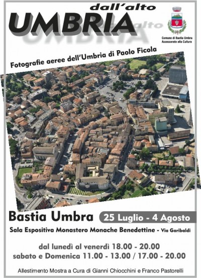 mostra foto aeree Umbria dall'alto